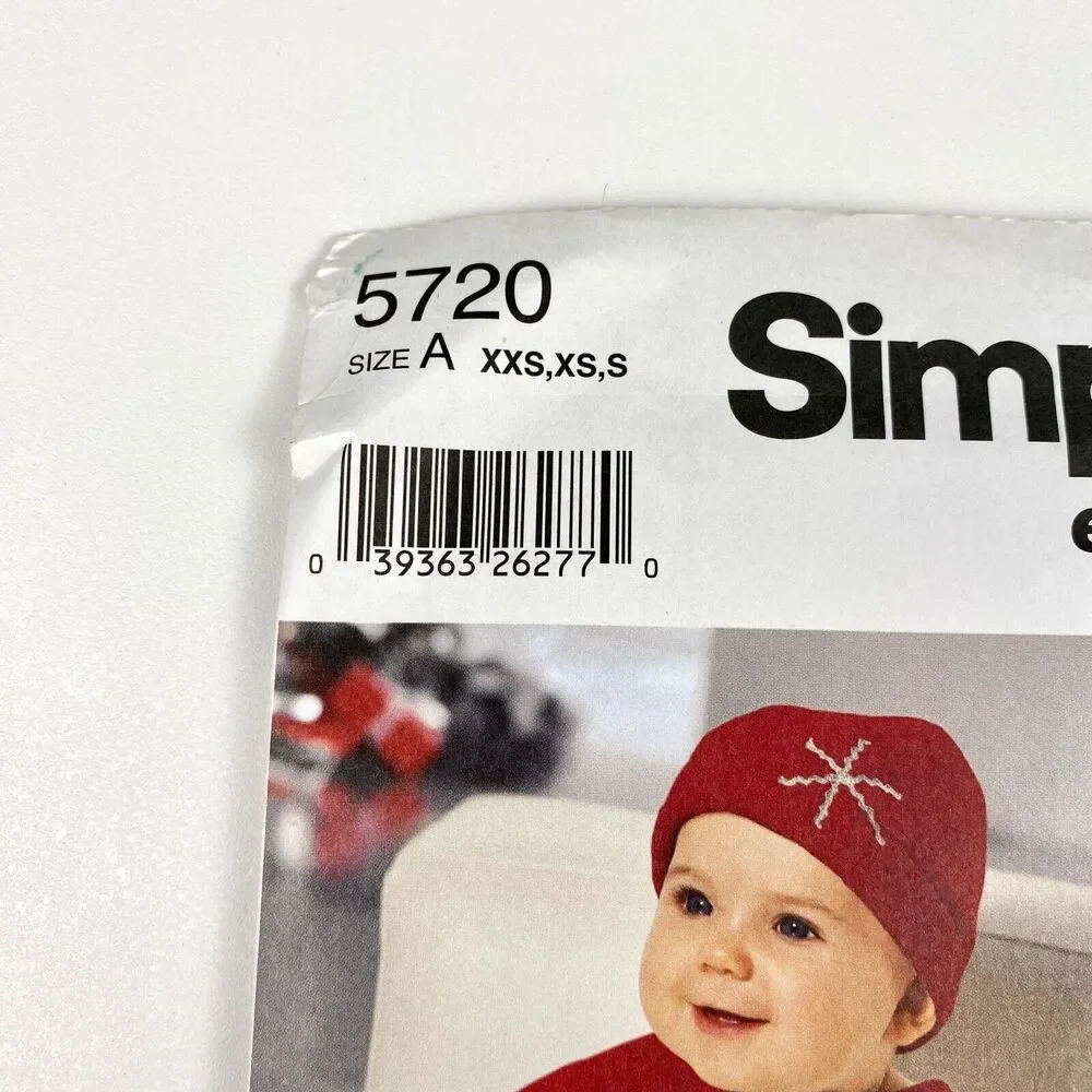 Simplicity 5720 sewing